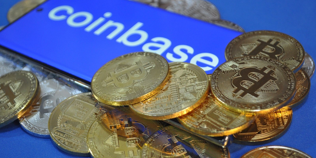 Coinbase Gets a 'Buy' Rating From Bernstein as Trump's Crypto Policies Take Shape