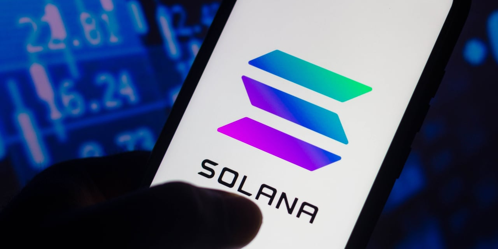 Solana Hits Yearly Low as ‘Perfect Storm’ Batters Price